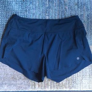 Athleta Laser Run Short Size S